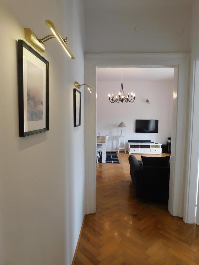 Cosy Resy Place Ljubljana Bagian luar foto