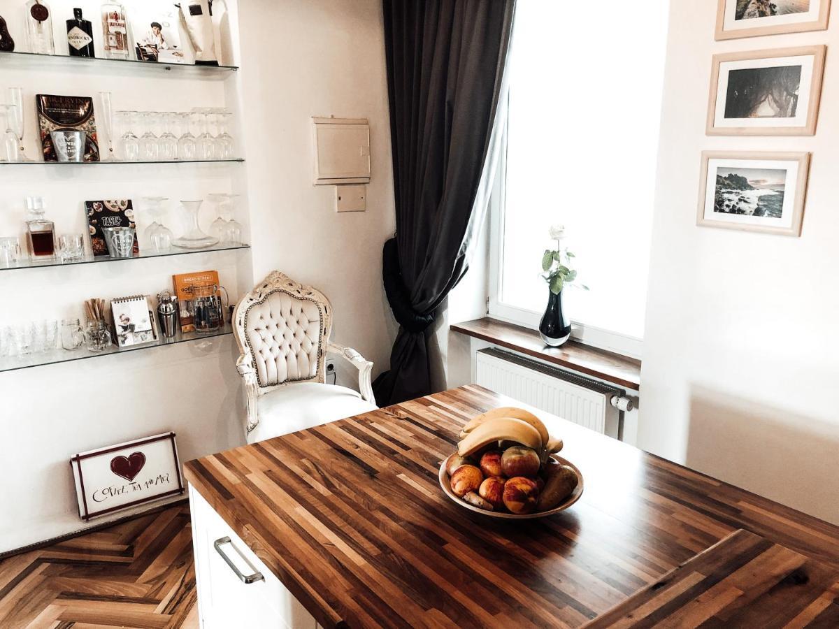 Cosy Resy Place Ljubljana Bagian luar foto